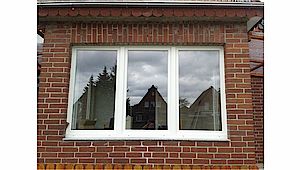 Dreiteiliges Fenster in Niederzier